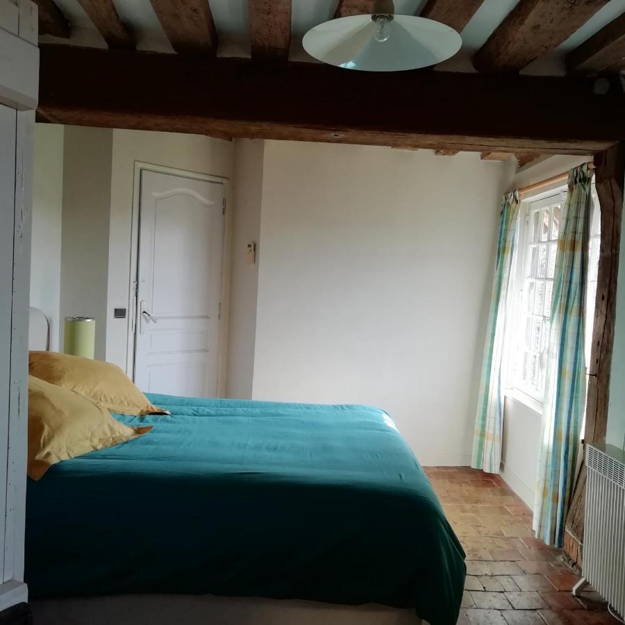 Chambre D'Hote Pres De Deauville Surville  Eksteriør billede